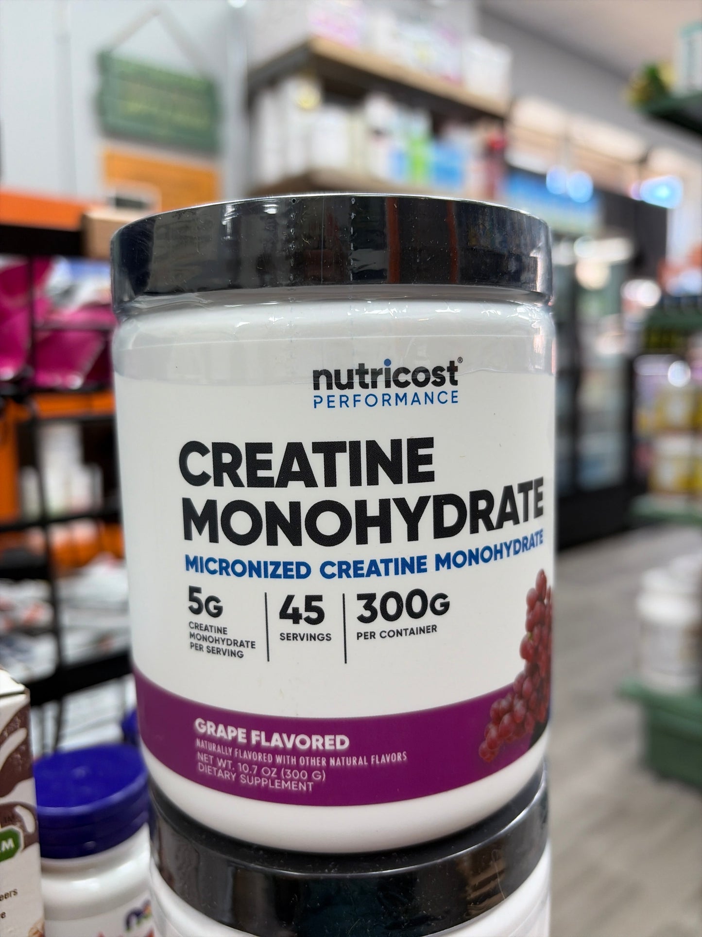 Nutricost Performance Creatine Monohydrate Powder ( Grape Flavored 10.7 Oz 5 G(300 Gram) - High Quality Micronized Creatine Supplement - Vegan, Non-GMO, Gluten Free
